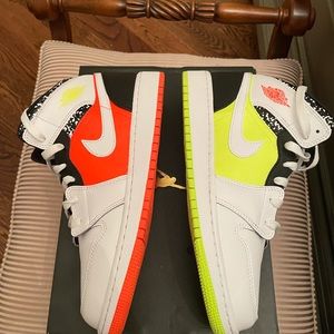 COPY - Jordan 1 mid  composition notebook (gs)